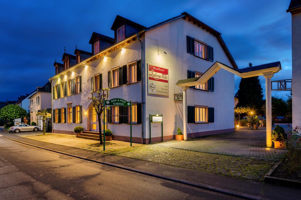 Moselhotel Ludwigs Köwerich Екстериор снимка